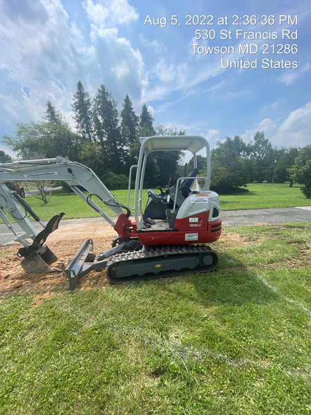 2022 TAKEUCHI TB235-2R