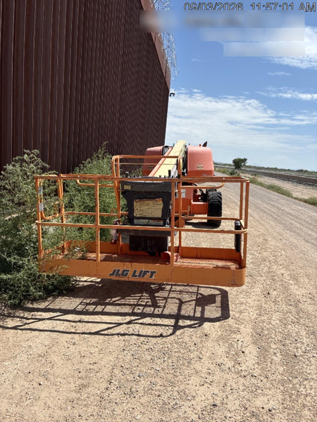 2020 JLG 600S