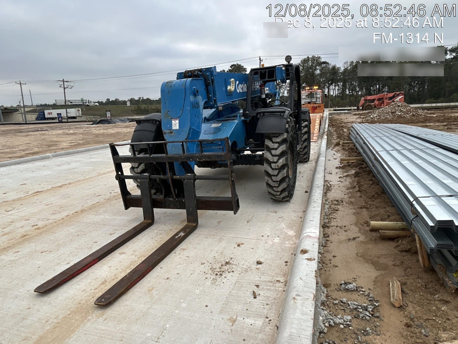 2018 Genie GTH-844 Genie GTH-844D w/Open ROPS, Solid Tires, Work Light/Beacon, 60" Carriage and Forks