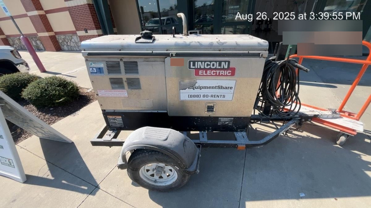 2019 Lincoln Electric Vantage 322 Lincoln Vantage 322 Welder w/Trailer, Light Kit, Cable Rack