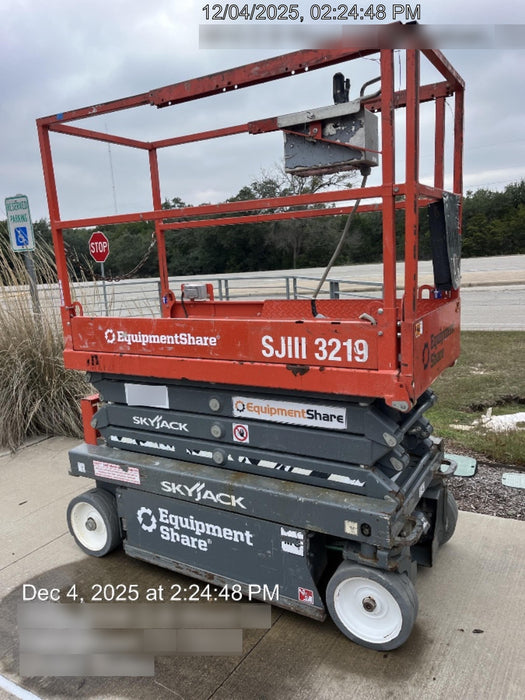 2018 SKYJACK SJIII-3219