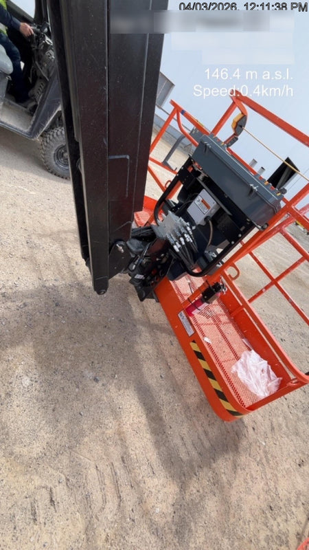 2025 JLG 800AJ