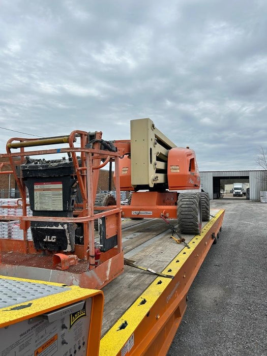 2019 JLG 450AJ
