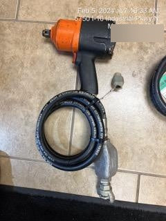 2021 MICHIGAN PNEUMATIC 750SS