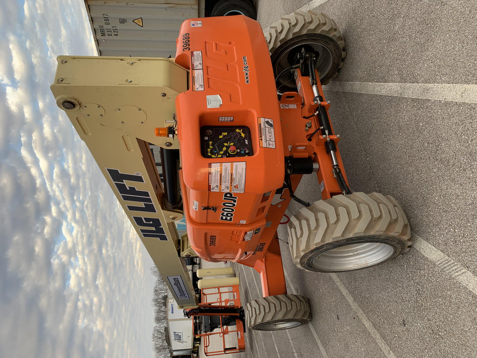 2019 JLG E600JP