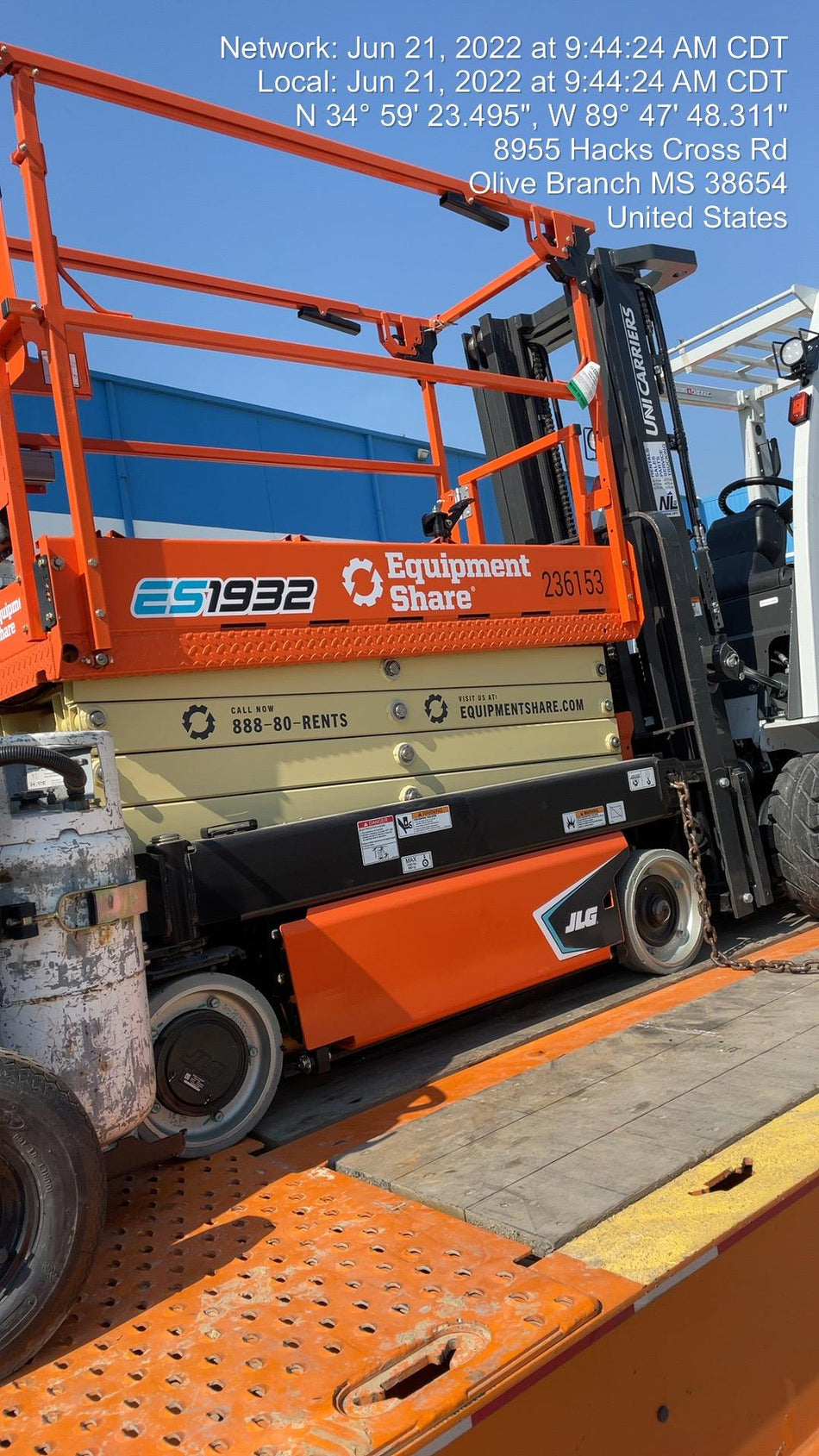 2022 JLG ES1932