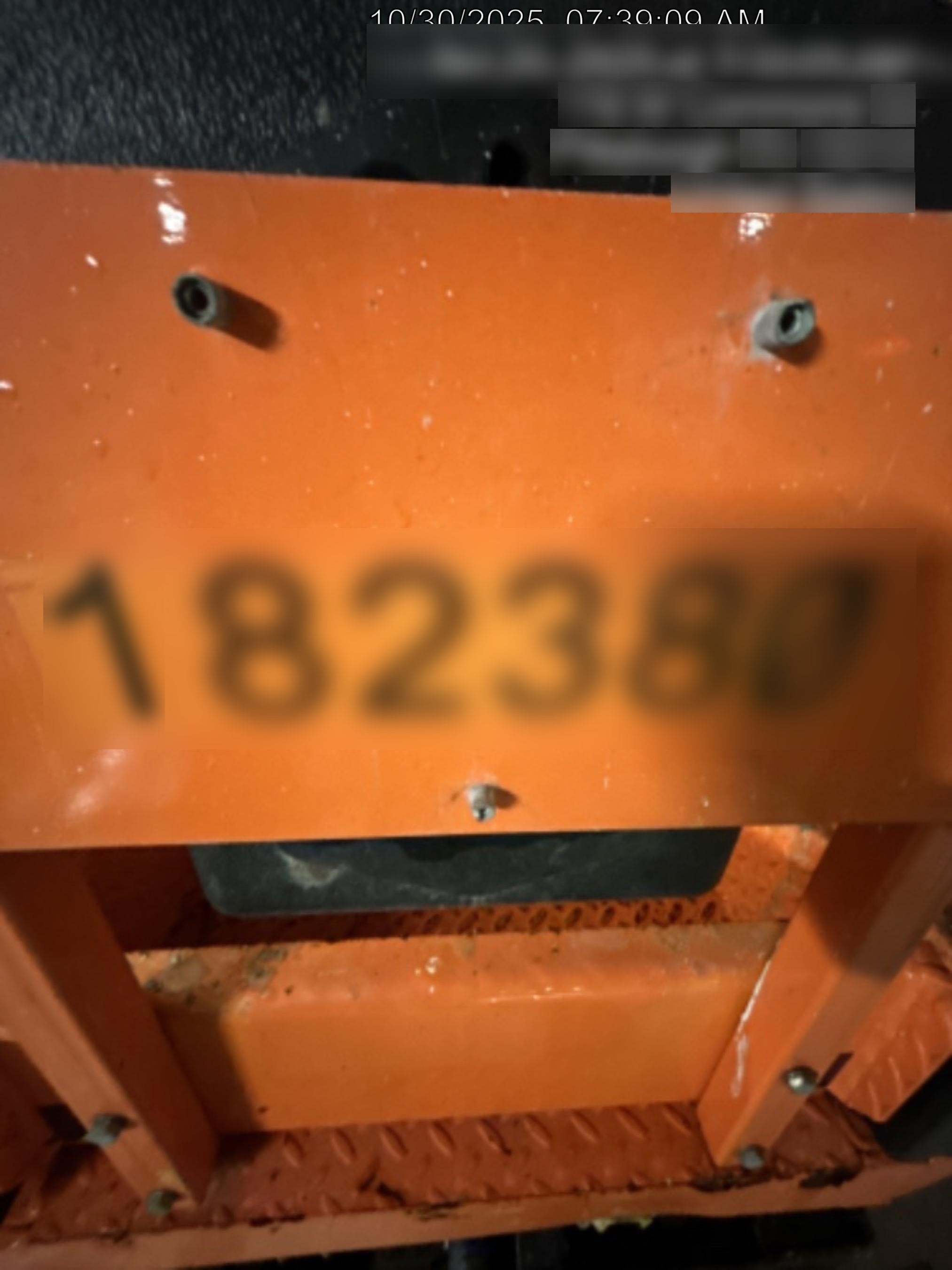 2021 JLG ES1330L