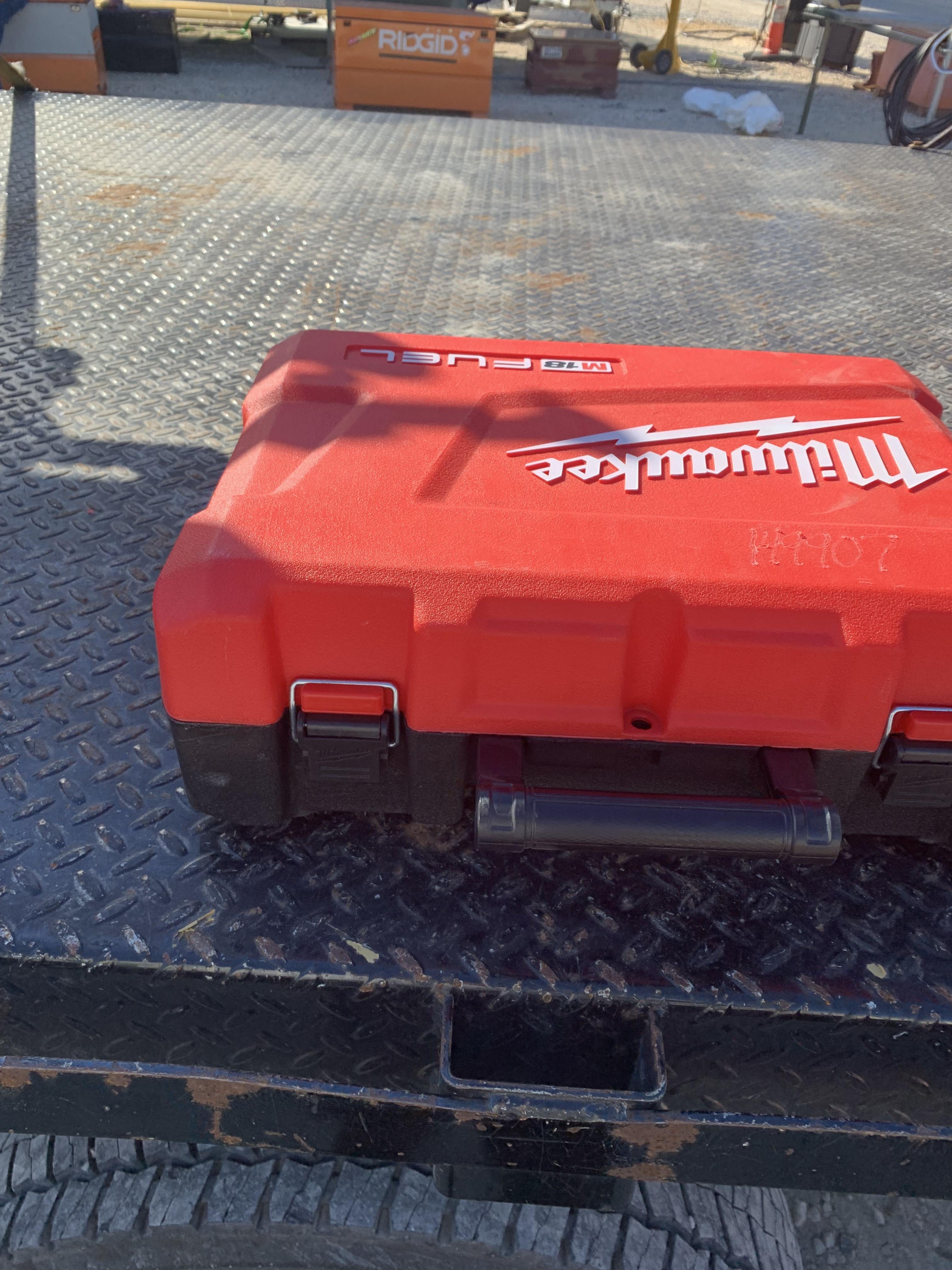 2021 MILWAUKEE 2780-22HD