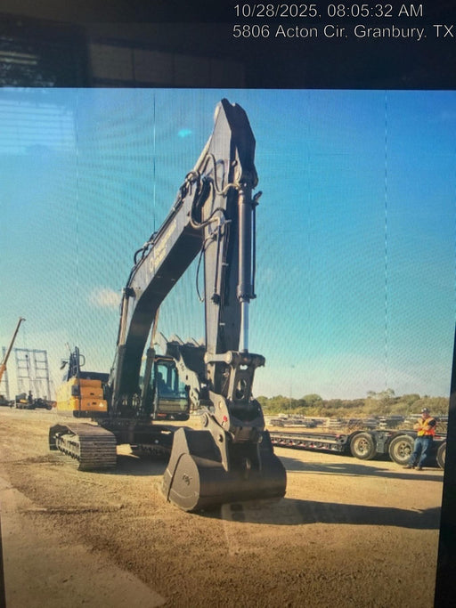 2025 JOHN DEERE 60" Bucket, Excavator 77,000 - 85,000 John Deere