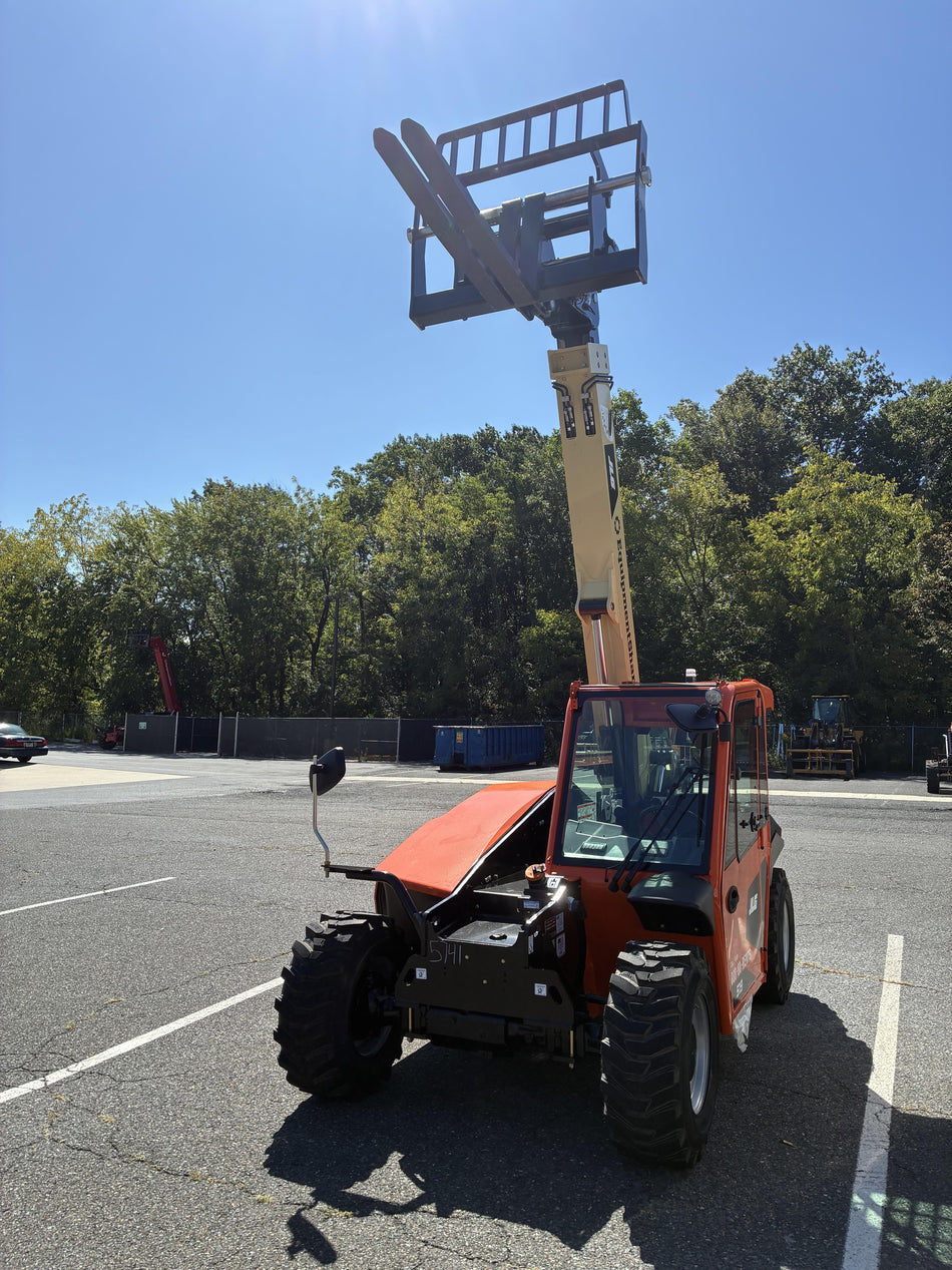 2026 JLG 519