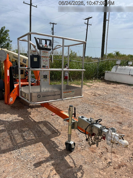 2023 JLG T350