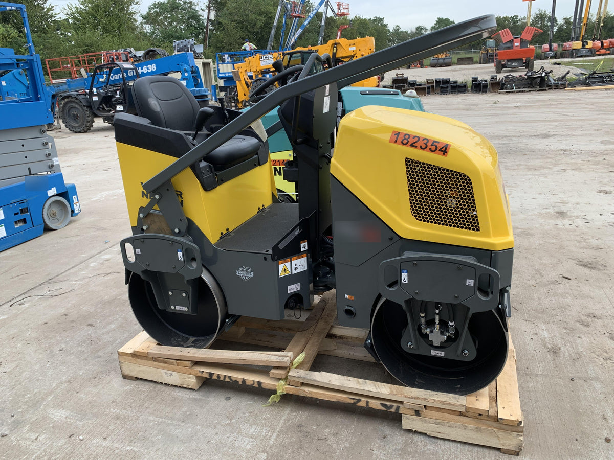2021 WACKER NEUSON RD12A