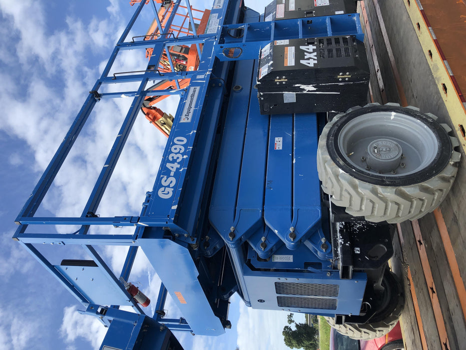 2020 GENIE GS-4390 RT