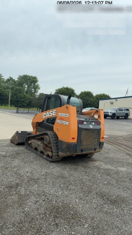 2021 CASE TR270B