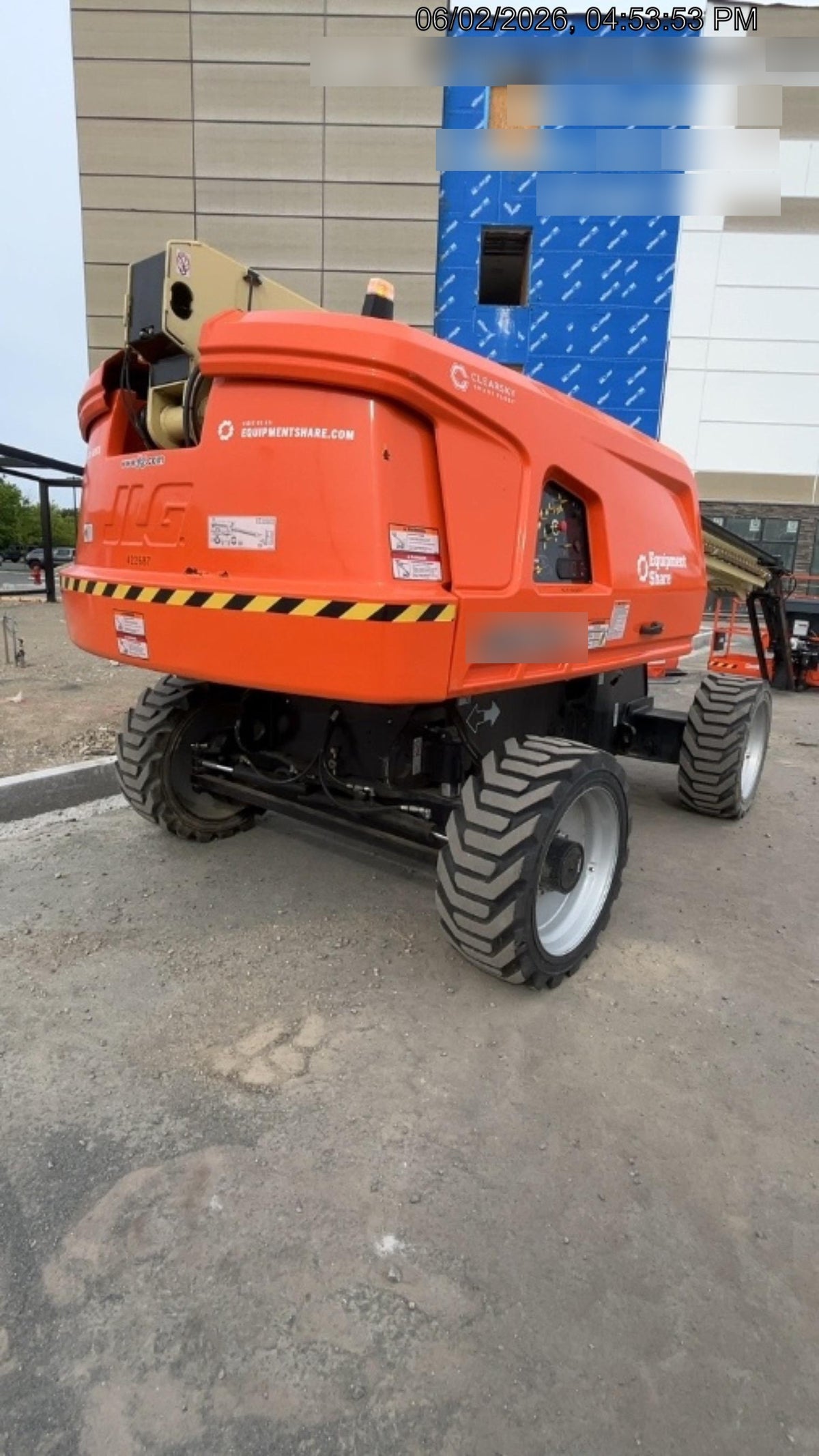 2024 JLG 660SJ