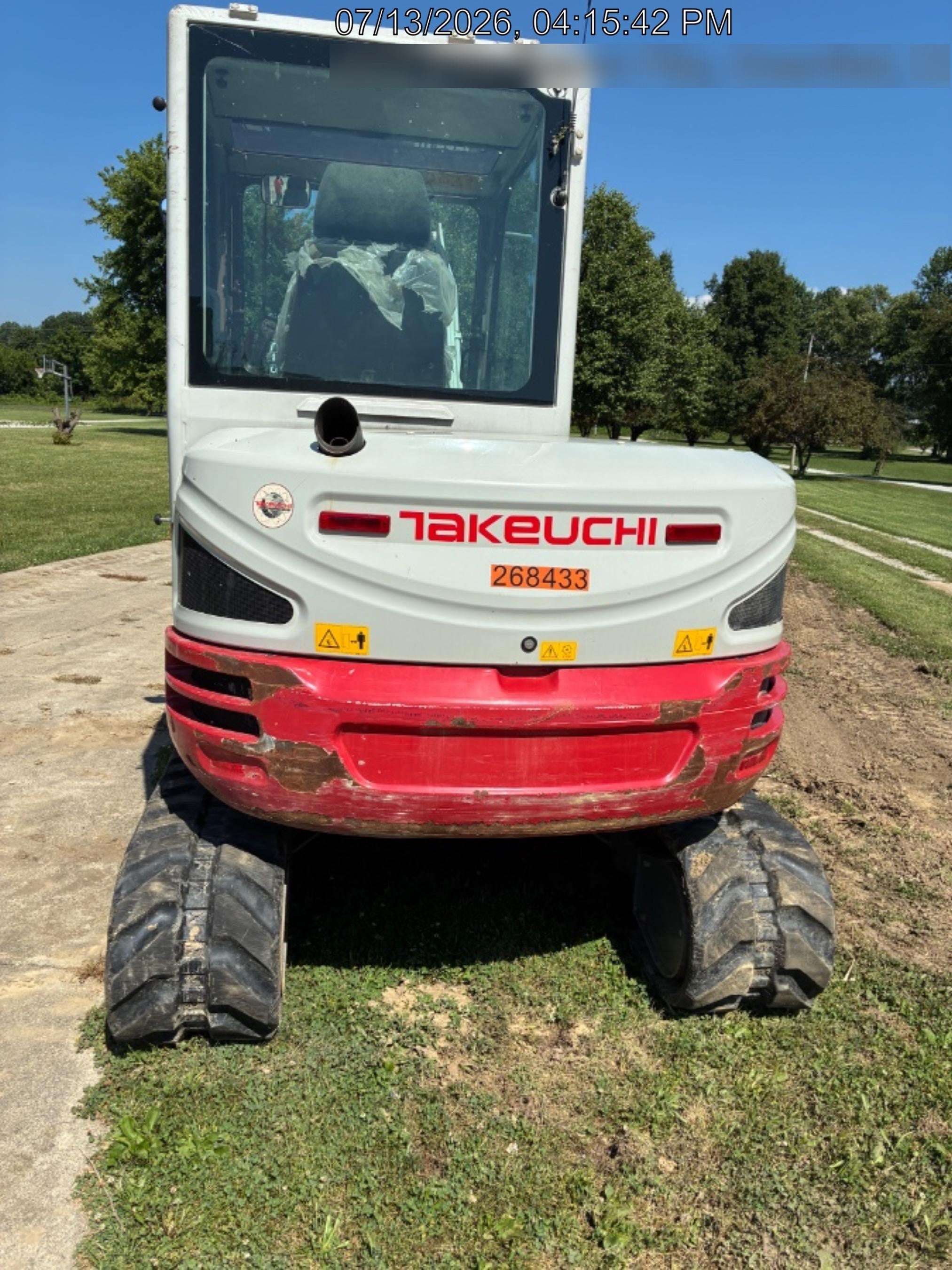 2022 TAKEUCHI TB250-2CR