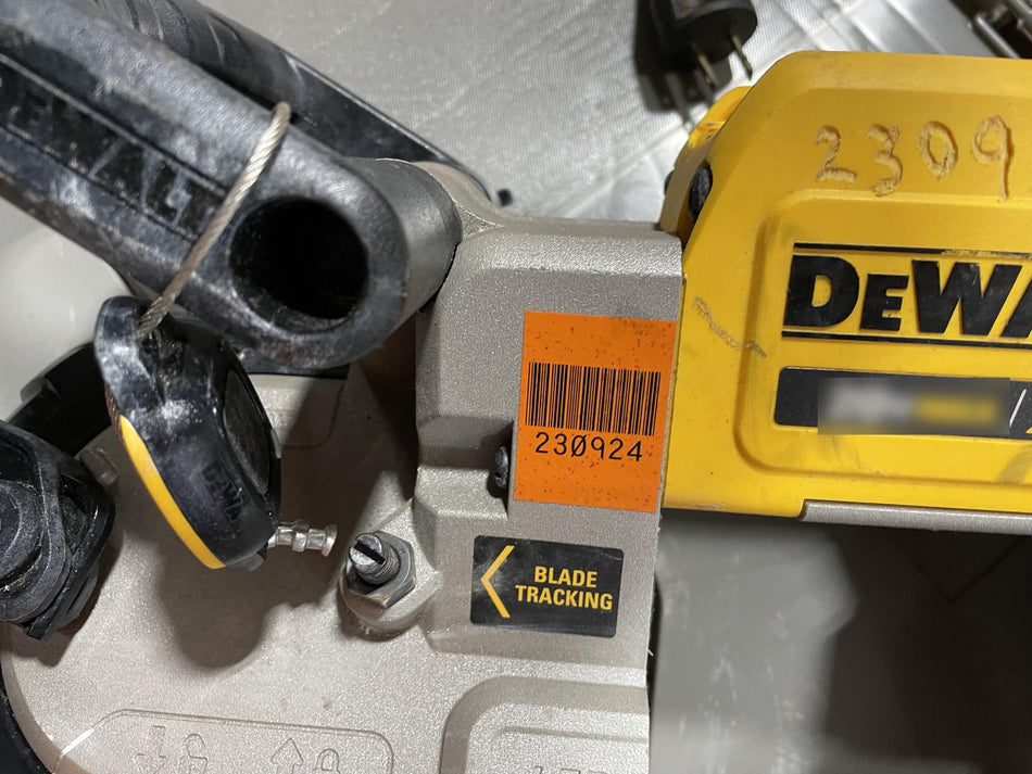 2022 DEWALT DCS374P2