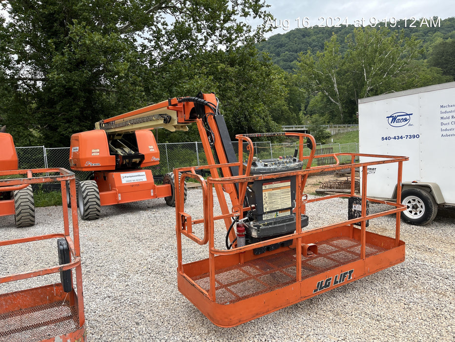 2020 JLG 660SJ