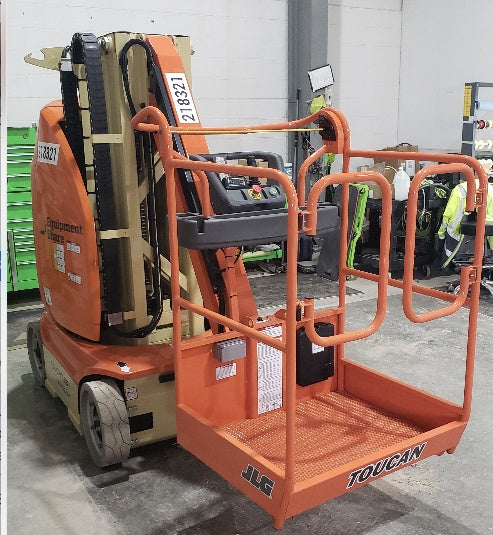 2022 JLG 26E