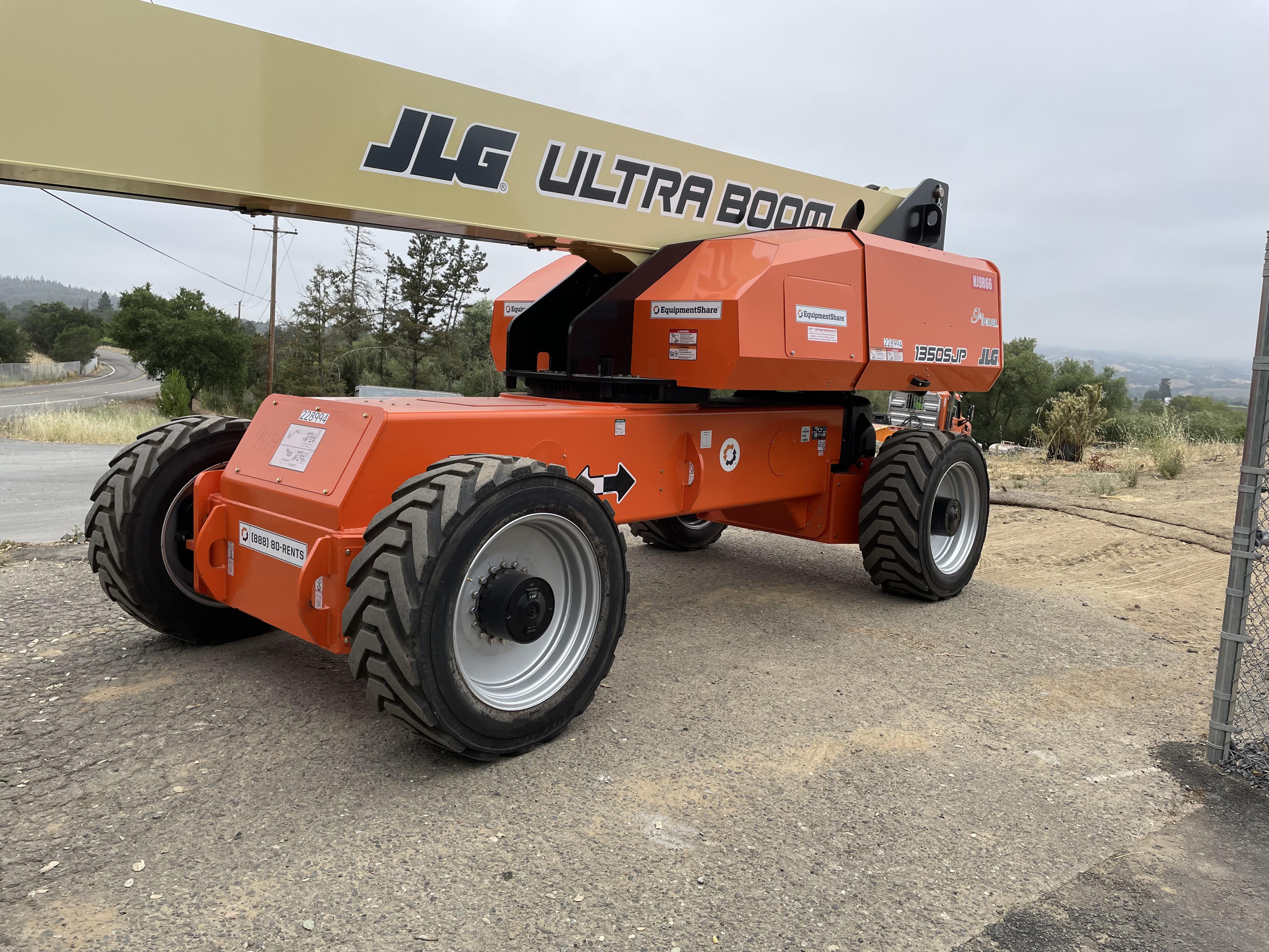 2022 JLG 1350SJP