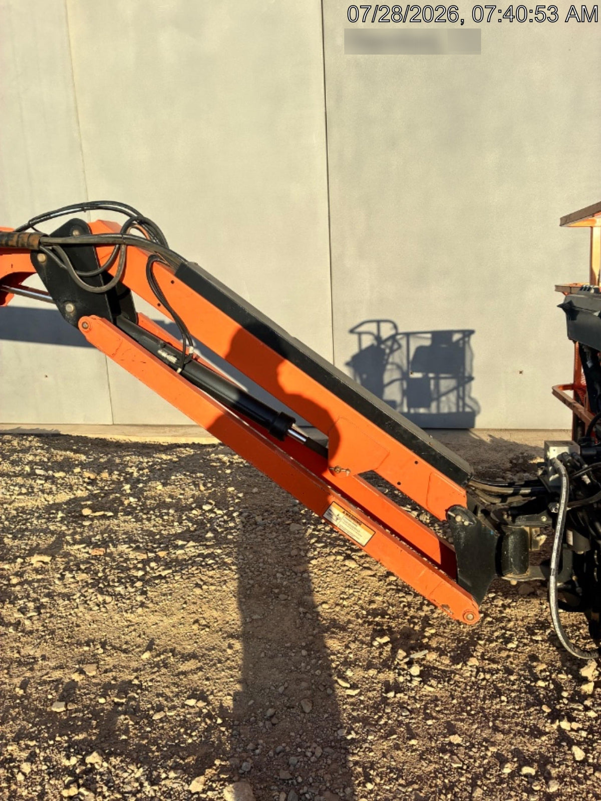 2020 JLG 660SJ