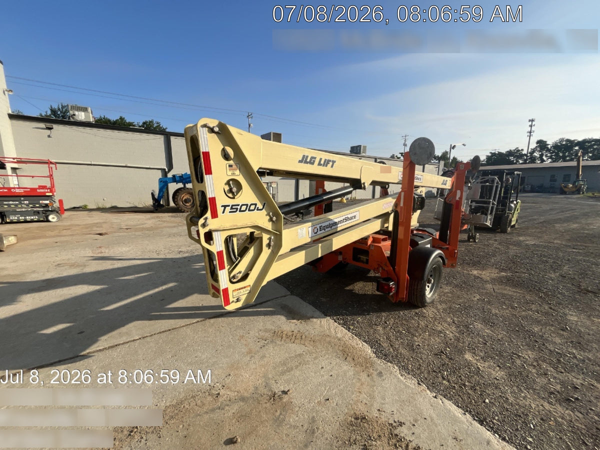 2022 JLG T500J