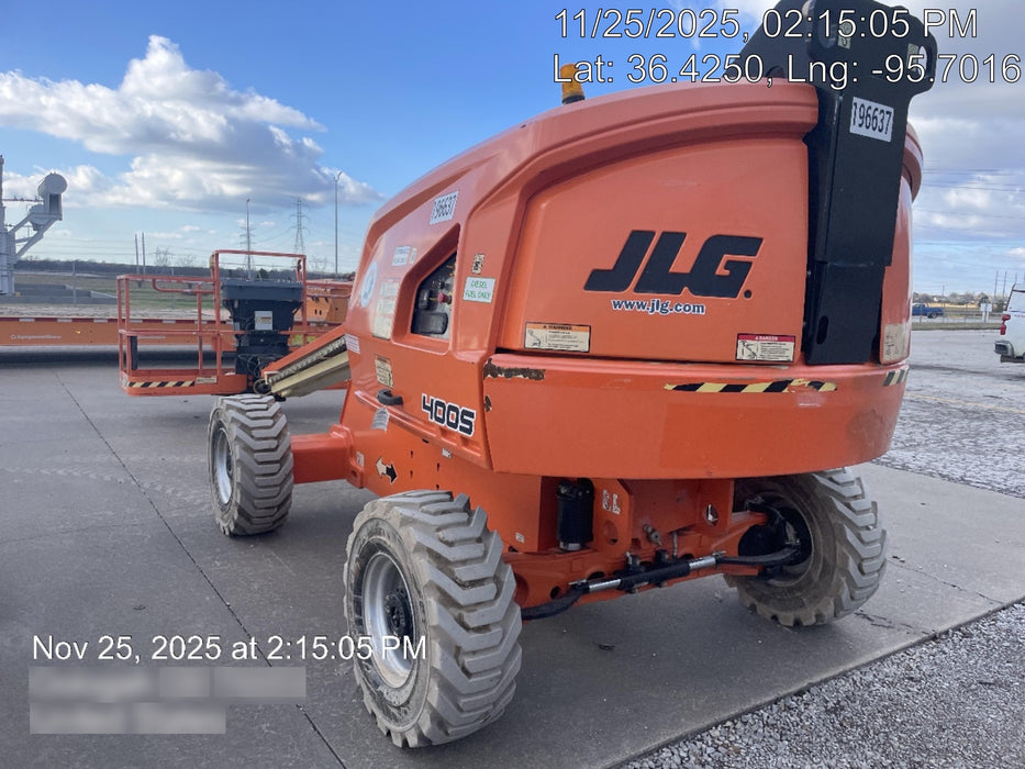 2021 JLG 400S