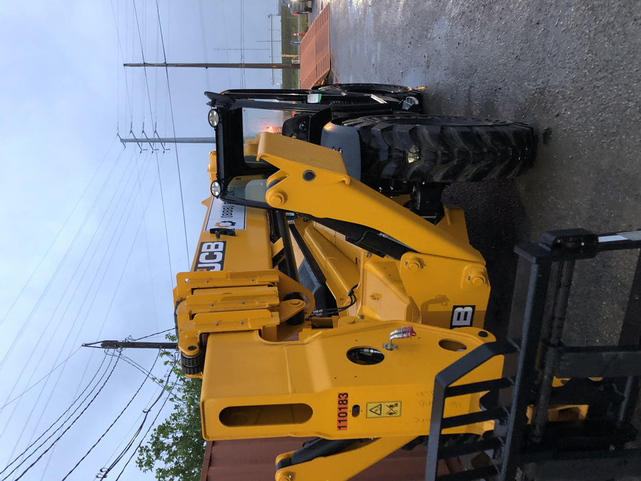 2020 JCB 510-56 Canopy, Solid Tires, Work Lights, Beacon, Aux Hydraulics, Back up Alarm, Lifting Eye, ES Decals
