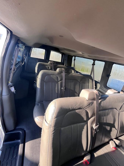 2023 CHEVROLET Express Van - Rental