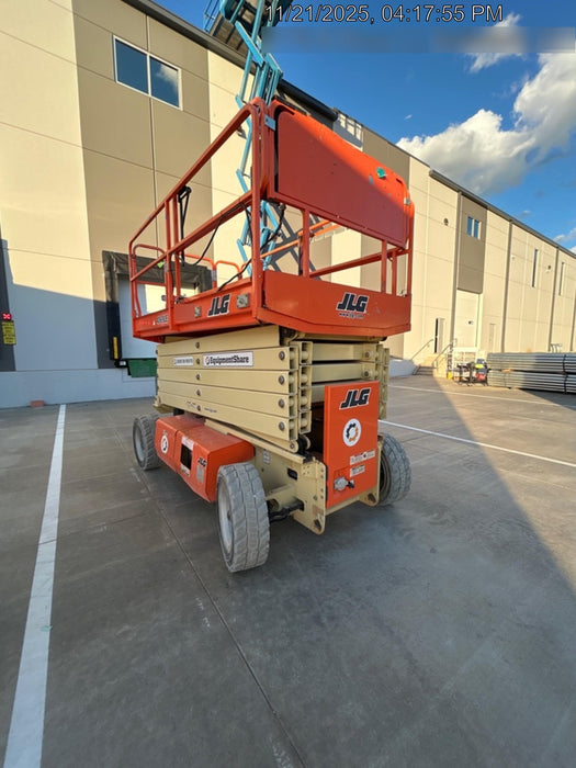 2019 JLG 4069LE