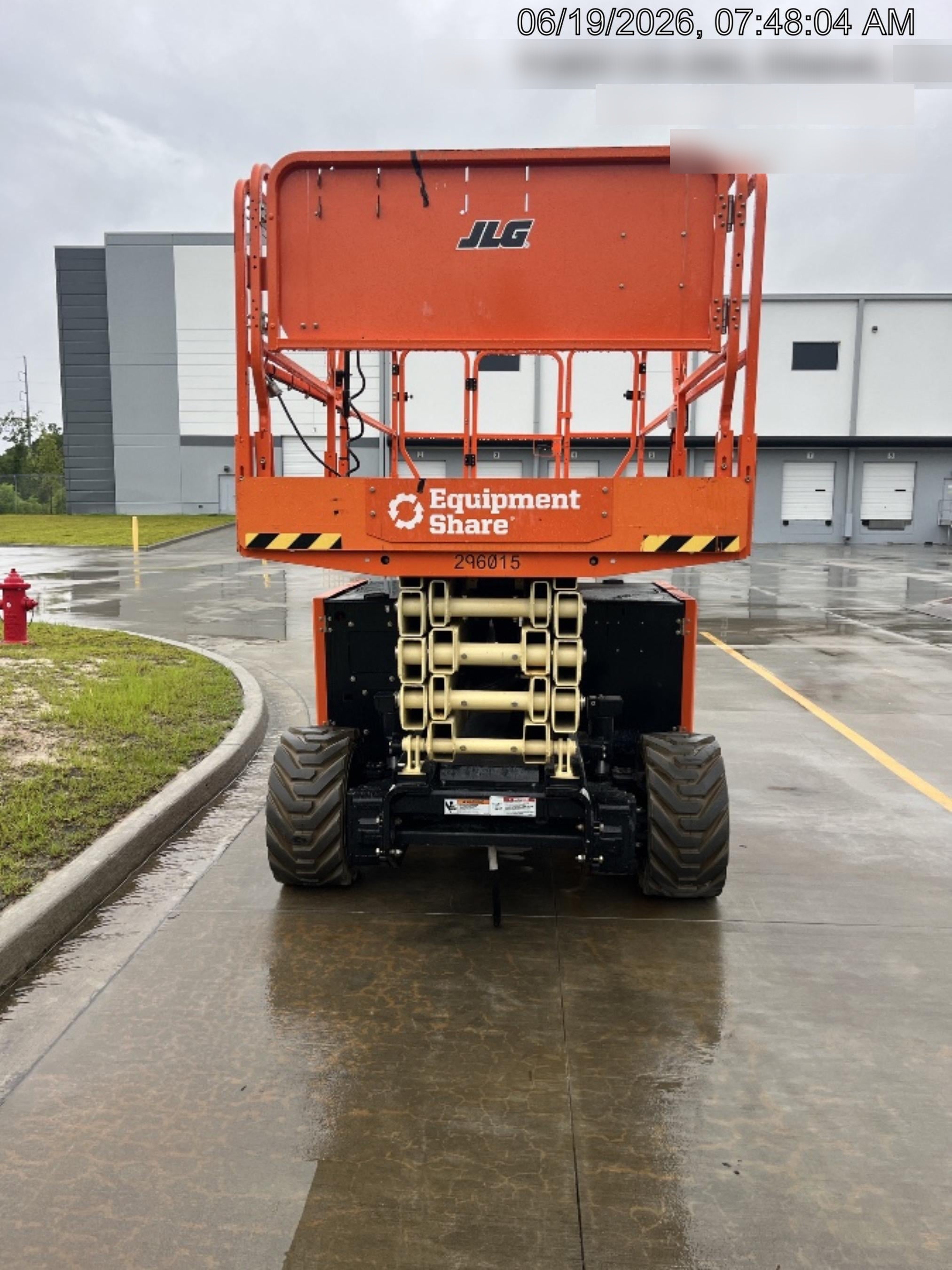 2023 JLG ERT4069