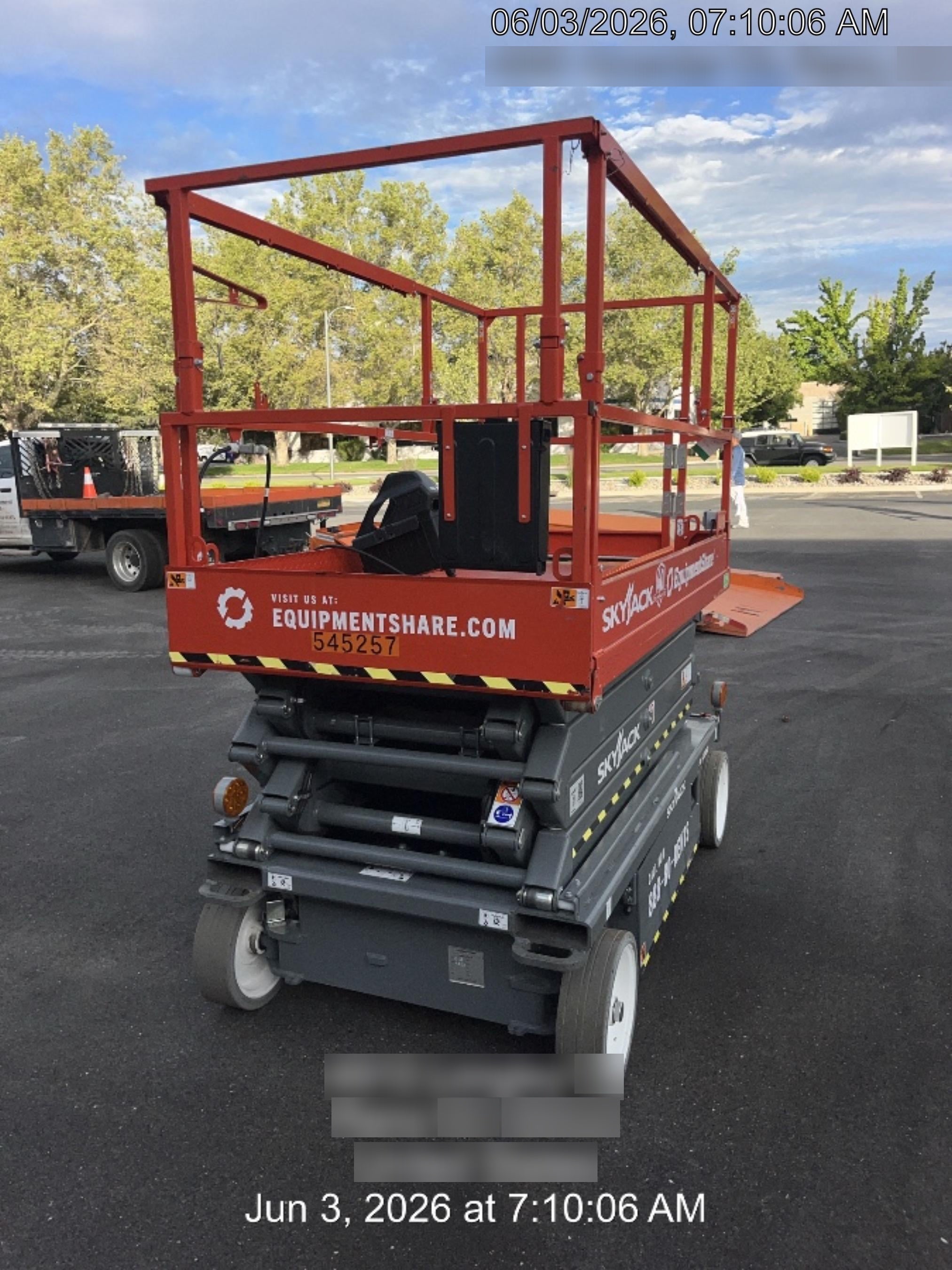 2025 SKYJACK SJ4726