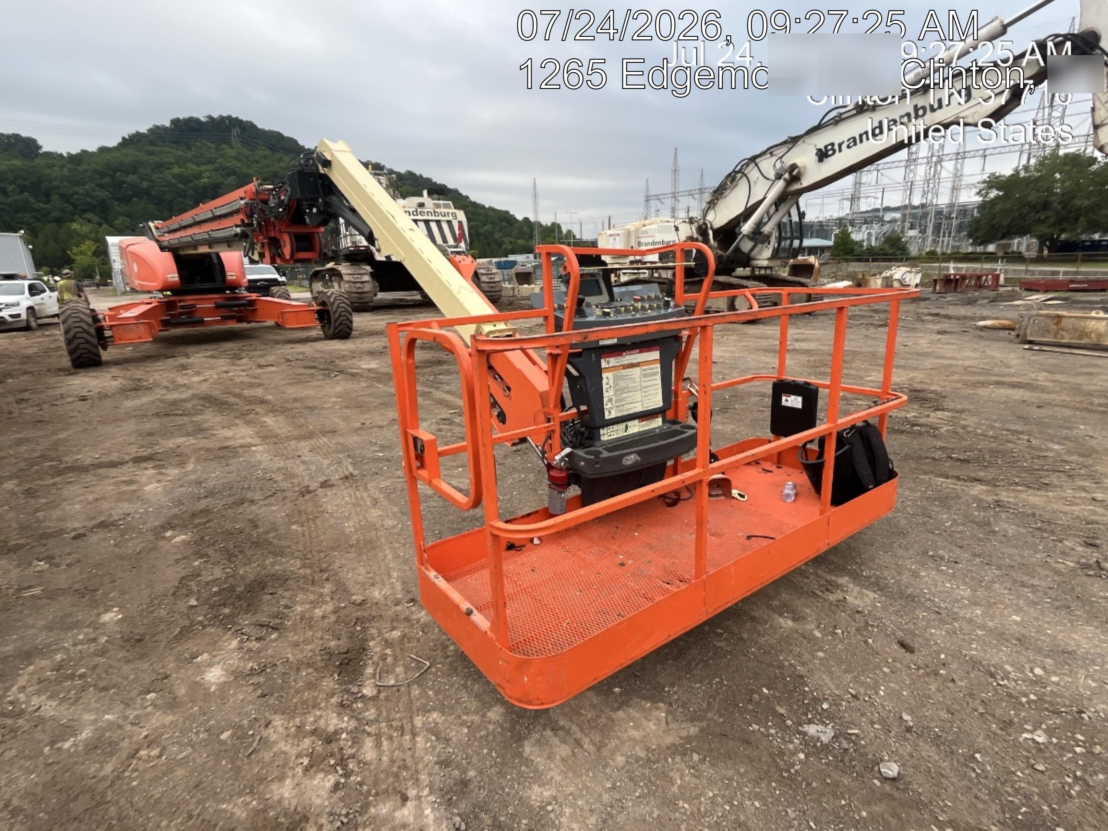 2022 JLG 1850SJ