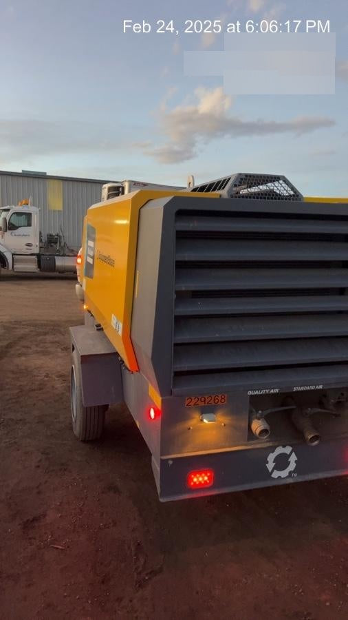 2022 ATLAS COPCO XAS 900