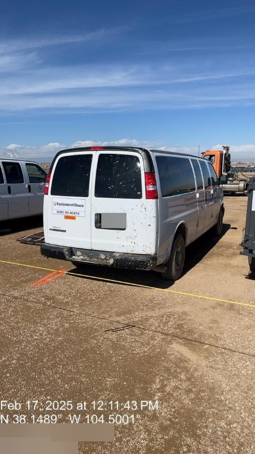 2023 CHEVROLET Express Van - Rental