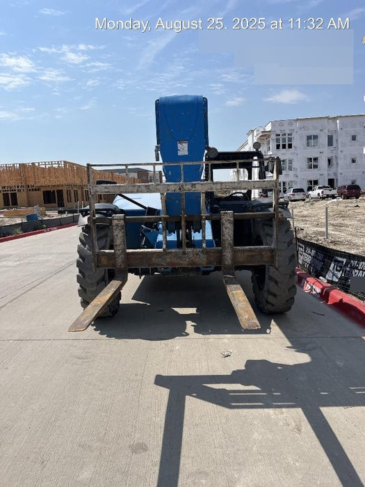 2018 Genie GTH-844 GTH-844 w/Open ROPS, Solid Tires, beacon/work lights, 60" carriage/forks