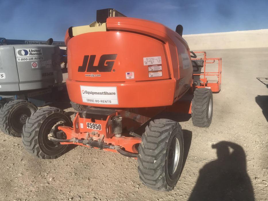 2019 JLG 450AJ