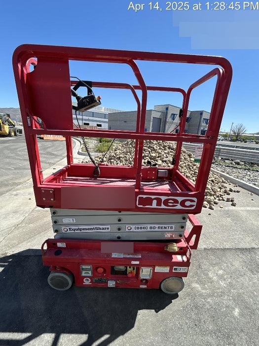 2020 MEC 1330SE Solid NM Tires, Steel Swing out Doors, LCS, Beacon, 900W Invertor