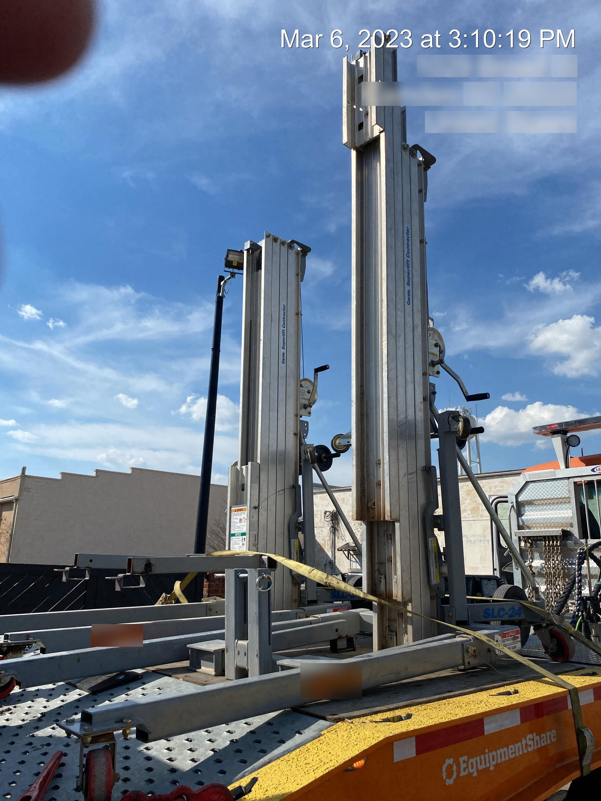2020 GENIE SLC-24