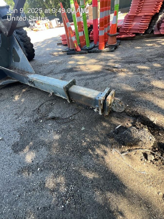 2020 PALADIN Adjustable Truss Boom