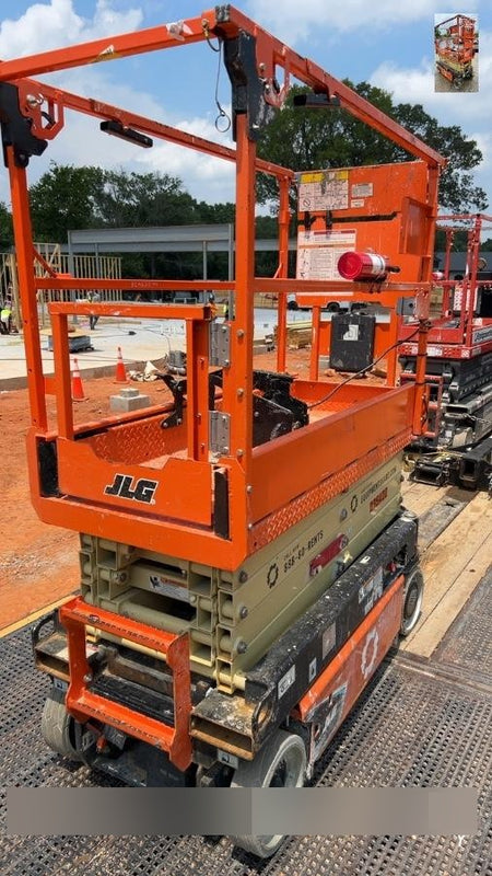 2022 JLG ES1932