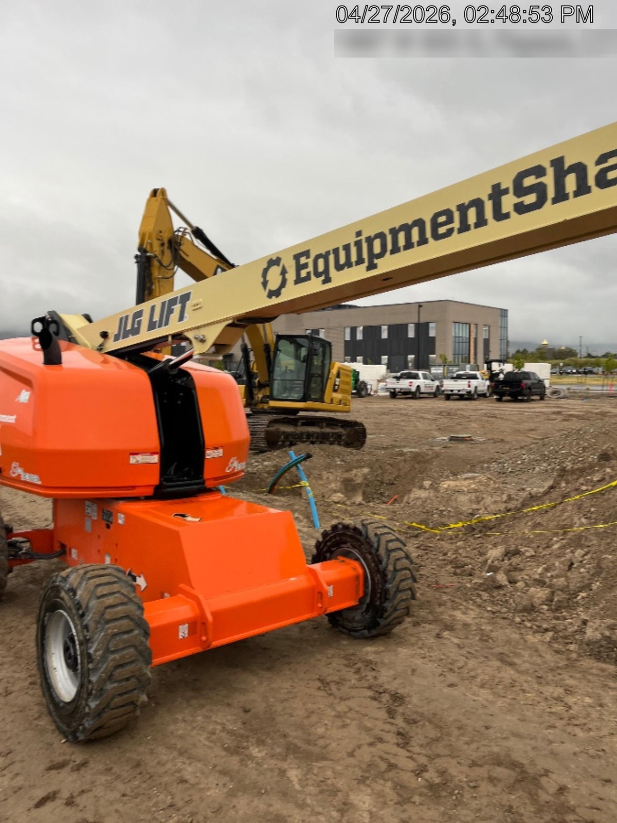 2023 JLG 460SJ