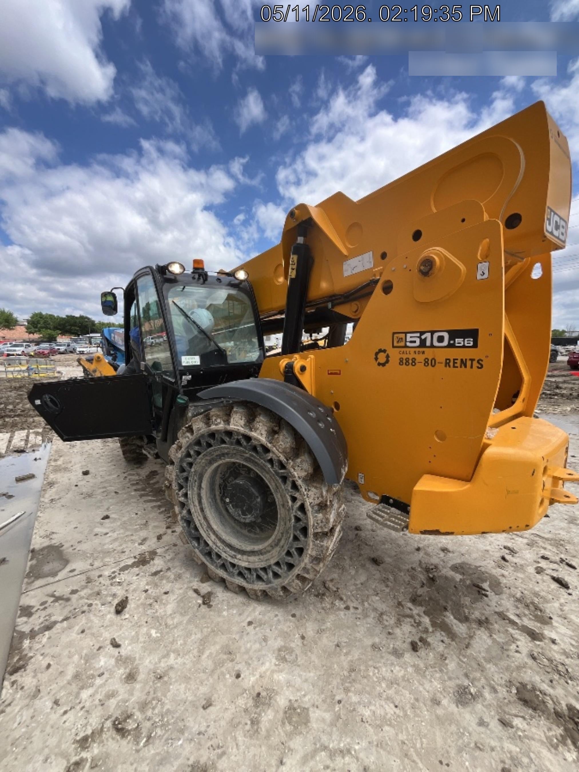 2017 GENIE GTH-1056