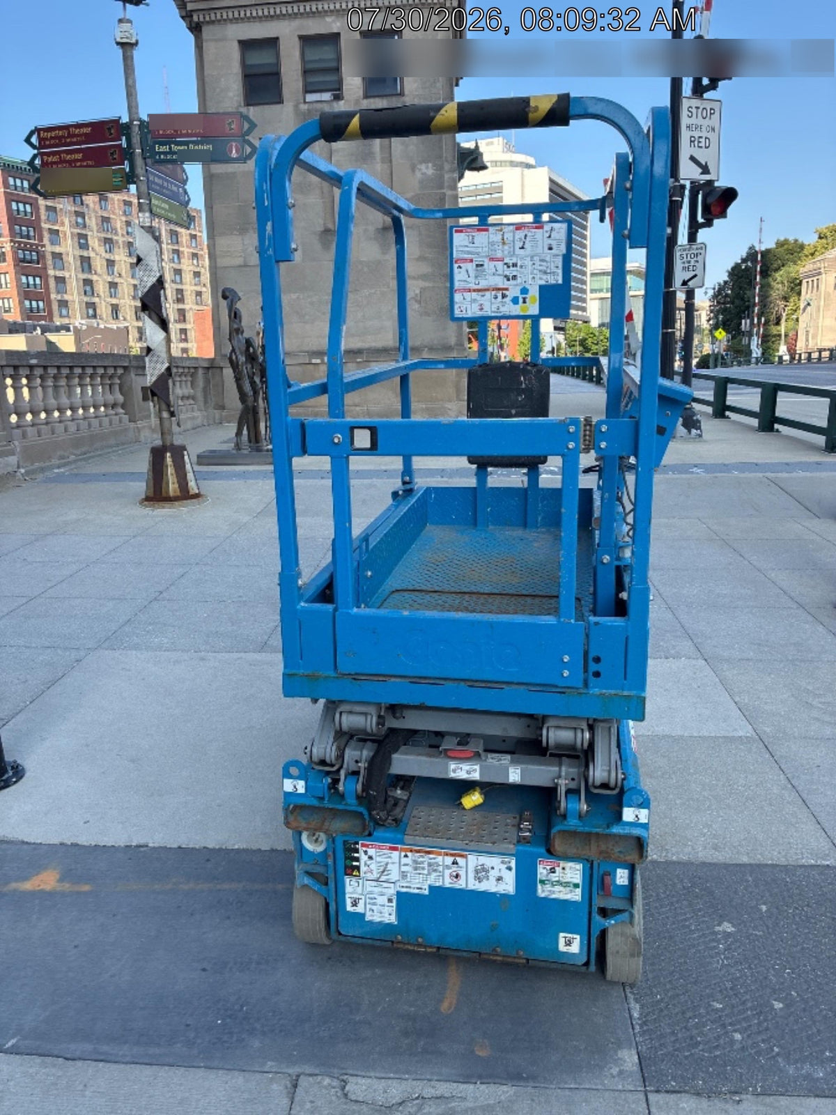 2023 GENIE GS-1432