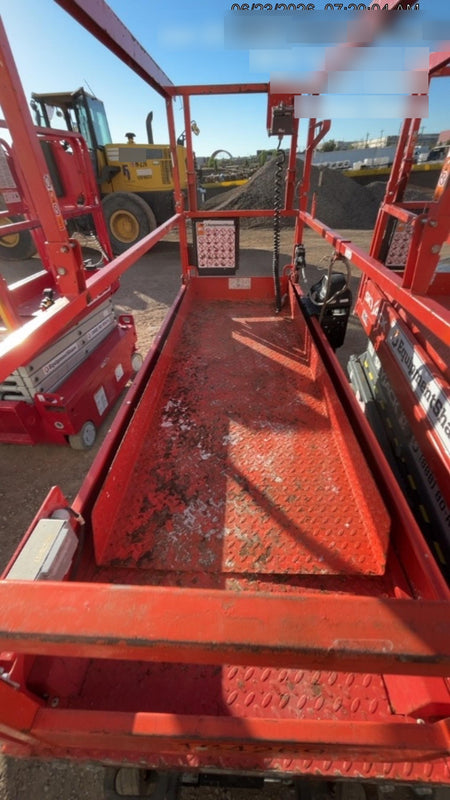 2020 Skyjack SJIII-3220 Solid NM Tires, Half height spring hinged entry gate, Dual Beacons, 6' Powered Extension Deck