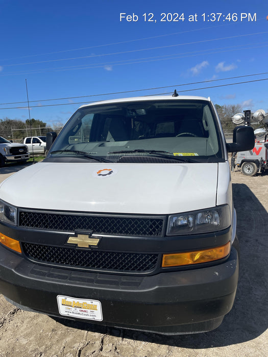 2023 CHEVROLET Express Van - Rental