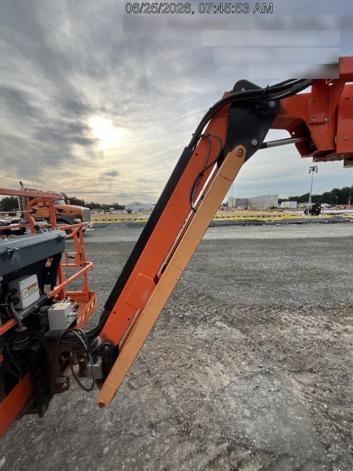 2022 JLG 860SJ