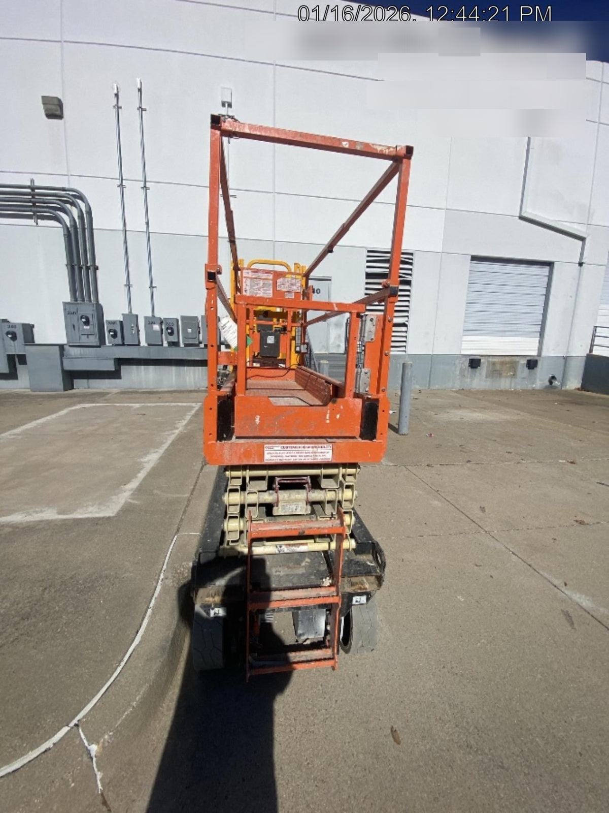 2023 JLG ES2632