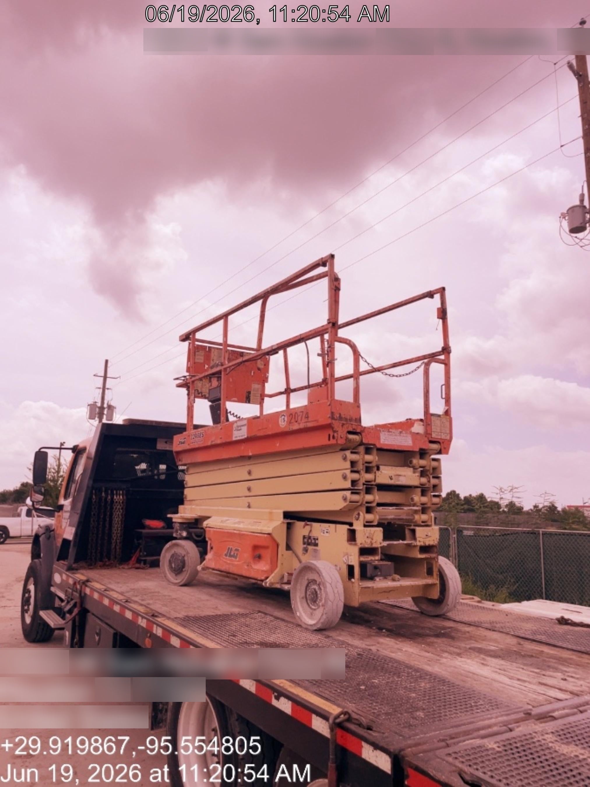 2016 JLG 3246ES