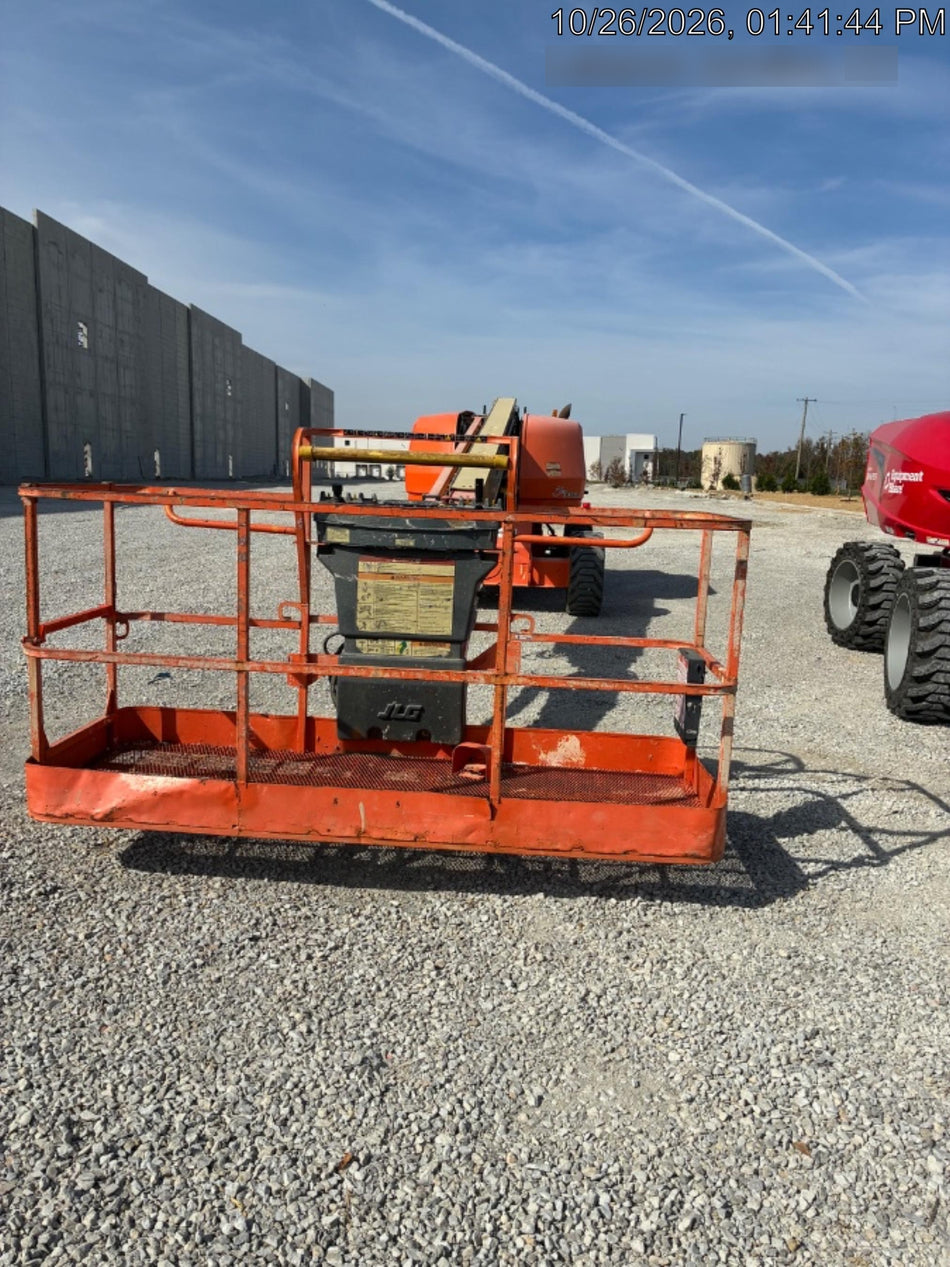 2018 JLG 660SJ